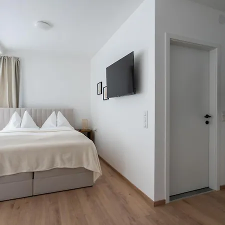 Farawayhomes #10 Апартаменты Фонсдорф