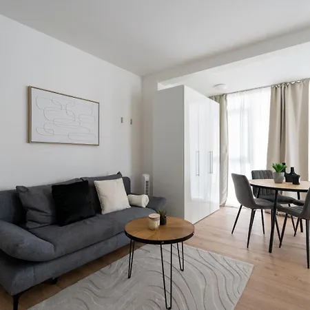 Апартаменты Farawayhomes #10 Фонсдорф