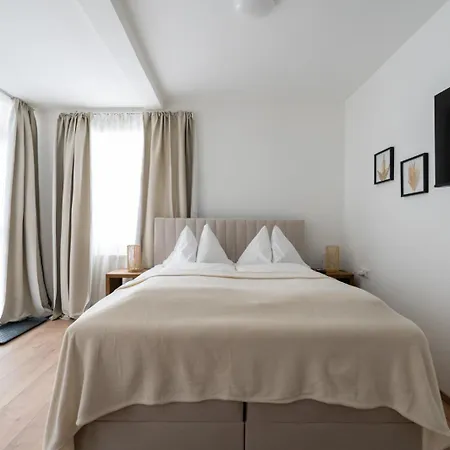 Apartament Farawayhomes #a1 *